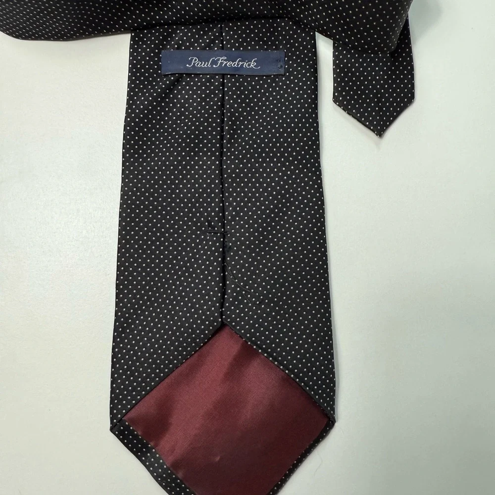 Classic Black Polka Dot Tie